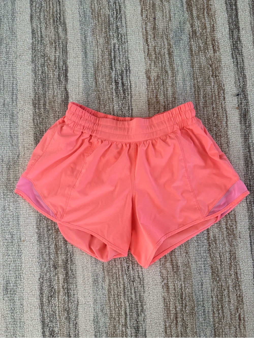 Lululemon Hotty Hot Coral Pink Athletic Shorts size 6